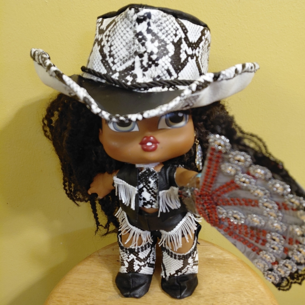 5PC OUTFIT FOR BRATZ BIG BABYZ Doll FAUX Snakeskin Outfit , + FAN,  FIT 12" DOLL